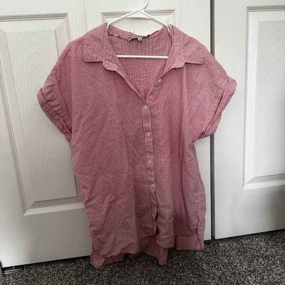 Casual Striped Button-Down Shirt in Pink